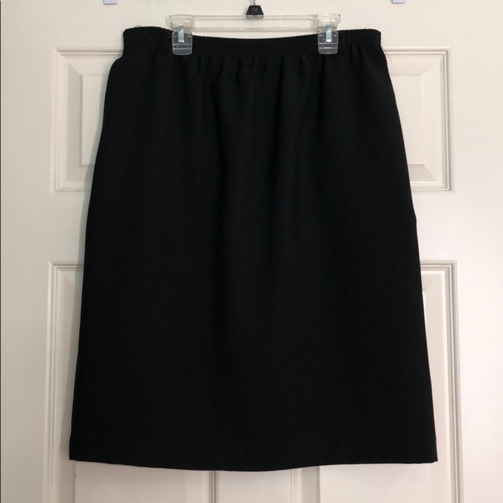 Black Midi skirt with slit